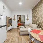 Exelent Modern In Blloku Center With Fast Wifi - Gold