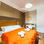 Apartmán Exelent Modern In Blloku Center With Fast Wifi - Gold Tirana