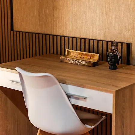 Apartament Exelent Modern In Blloku Center With Fast Wifi - Gold *