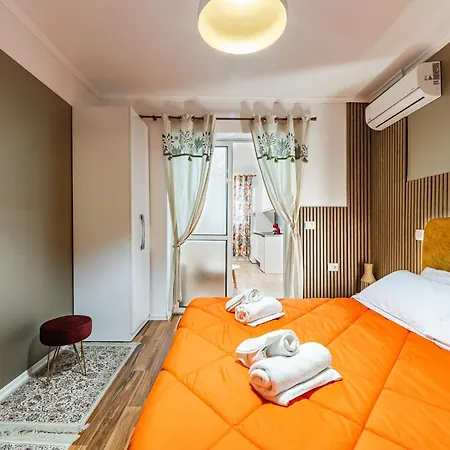 Apartament Exelent Modern In Blloku Center With Fast Wifi - Gold Tirana