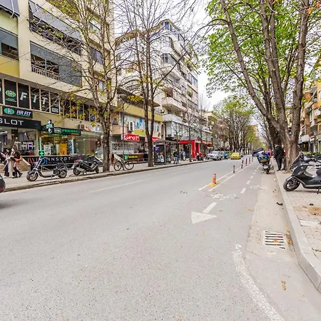 Exelent Modern In Blloku Center With Fast Wifi - Gold *