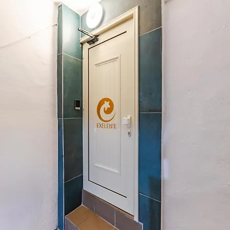 Exelent Modern In Blloku Center With Fast Wifi - Gold Appartement Tirana