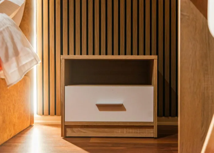 Exelent Modern In Blloku Center With Fast Wifi - Gold * Tirana