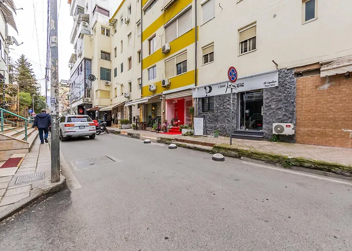 Exelent Modern In Blloku Center With Fast Wifi - Gold Lejlighed *