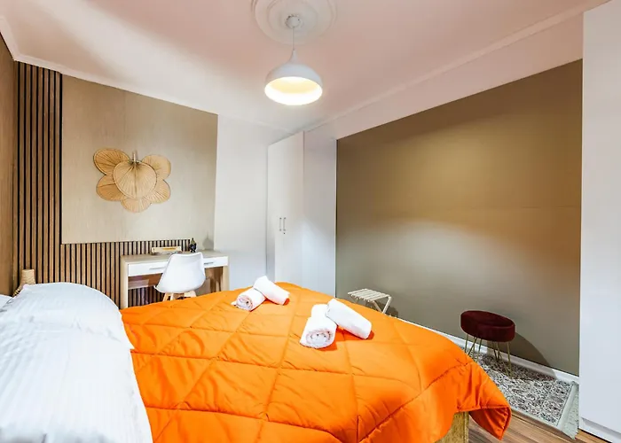 Exelent Modern In Blloku Center With Fast Wifi - Gold Tirana